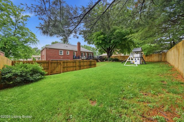 3903 Bayonne Ct, Jeffersontown, KY 40299