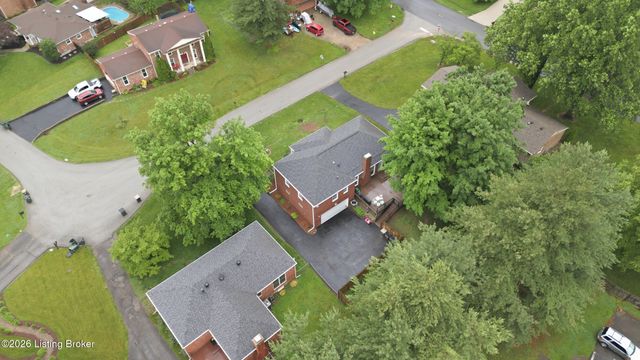 3903 Bayonne Ct, Jeffersontown, KY 40299