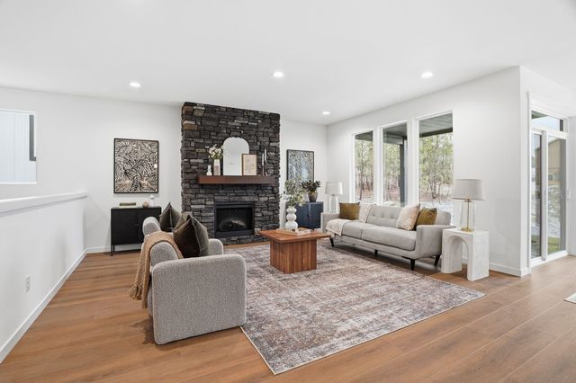 3335 S Morrill Ln, Spokane, WA 99223