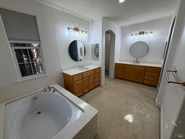 6223 Newhaven Ln, Vallejo, CA 94591