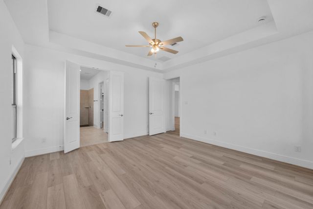 10290 Bluegill Crest Drive, Willis, TX 77318