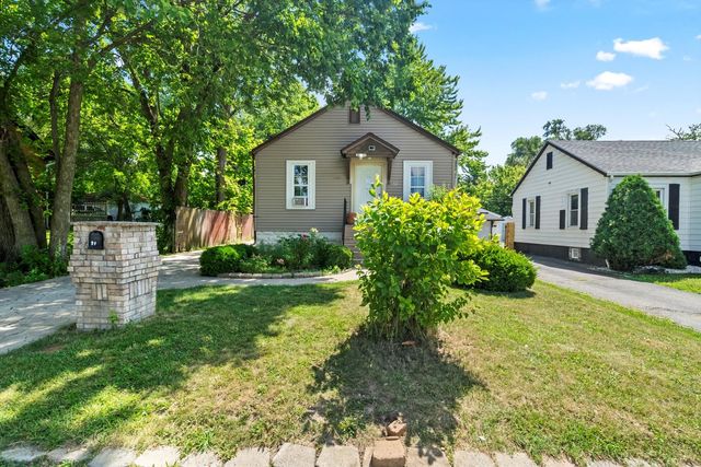 526 Algonquin Street, Joliet, IL 60432