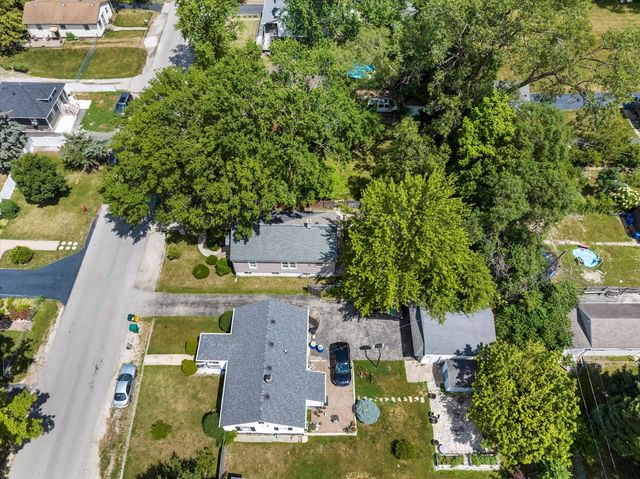 526 Algonquin Street, Joliet, IL 60432