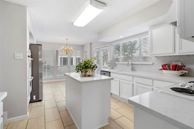 12800 Briar Forest Drive 48, Houston, TX 77077