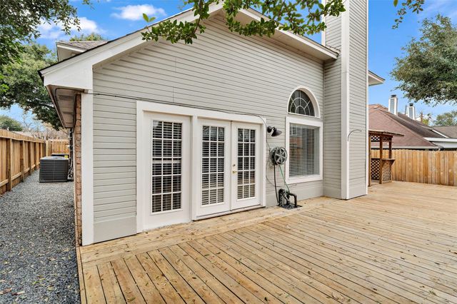 12800 Briar Forest Drive 48, Houston, TX 77077