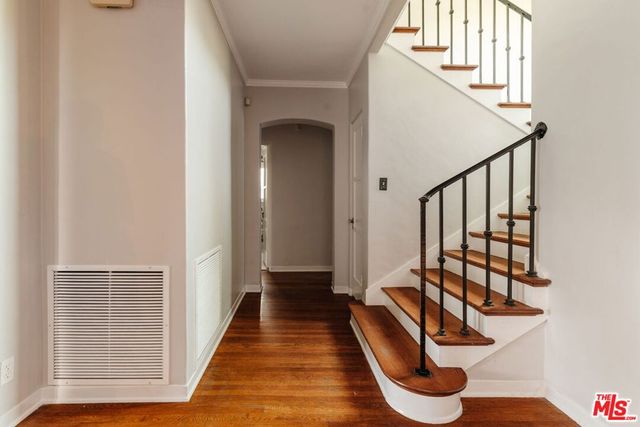 3008 Motor Avenue, Los Angeles, CA 90064