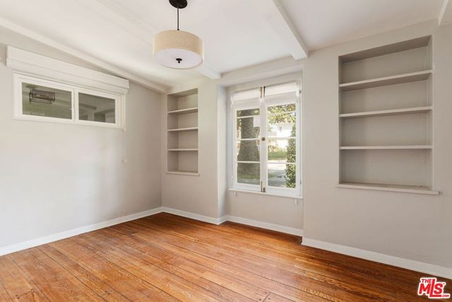 3008 Motor Avenue, Los Angeles, CA 90064