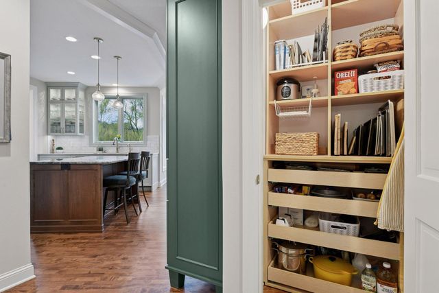 1280 Zircon Lane N, Plymouth, MN 55447