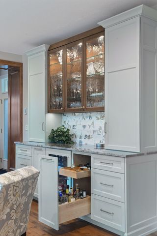 1280 Zircon Lane N, Plymouth, MN 55447