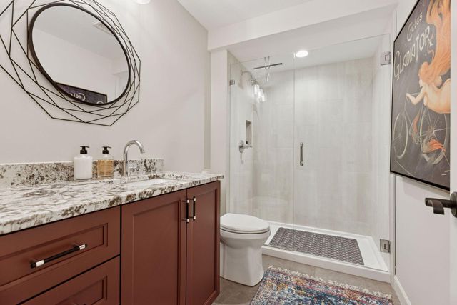 1280 Zircon Lane N, Plymouth, MN 55447