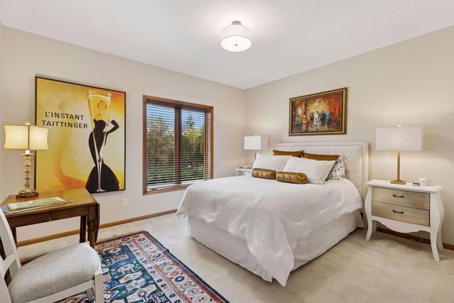 1280 Zircon Lane N, Plymouth, MN 55447