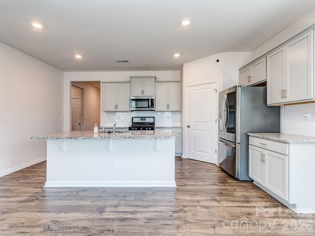 9073 Remnick Drive, Gastonia, NC 28056