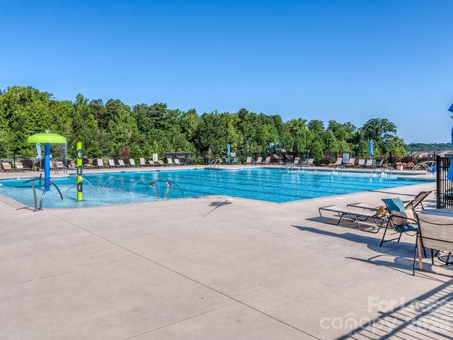 9073 Remnick Drive, Gastonia, NC 28056
