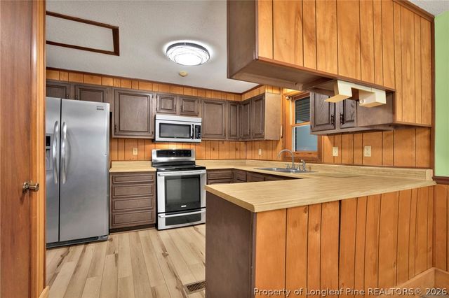 567 Johns Road, Maxton, NC 28364