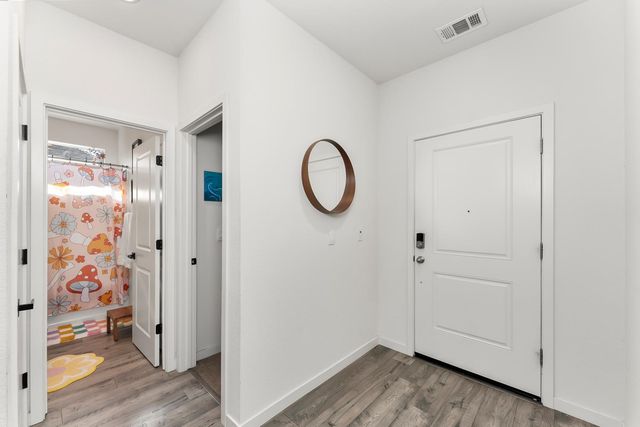 781 Chalice Creek Dr, Plumas Lake, CA 95961