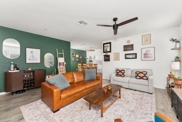 781 Chalice Creek Dr, Plumas Lake, CA 95961