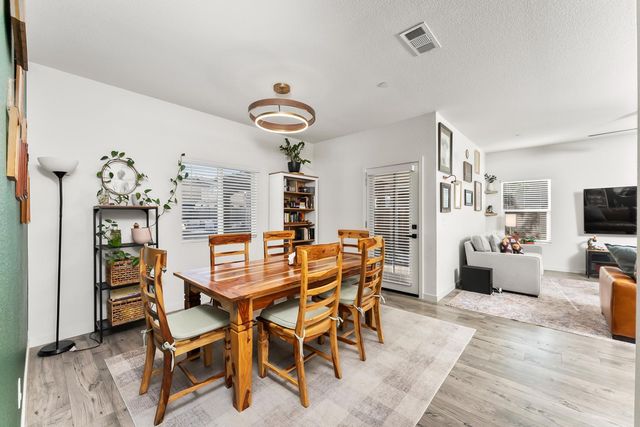 781 Chalice Creek Dr, Plumas Lake, CA 95961