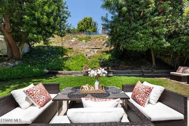 1855 Brooktree Court, Thousand Oaks, CA 91362
