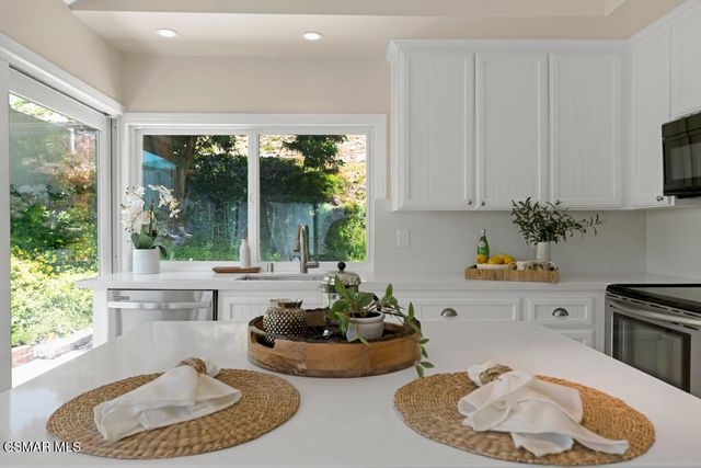 1855 Brooktree Court, Thousand Oaks, CA 91362