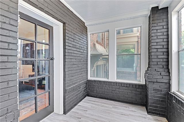 4311 Mercier Street 1N, Kansas City, MO 64111