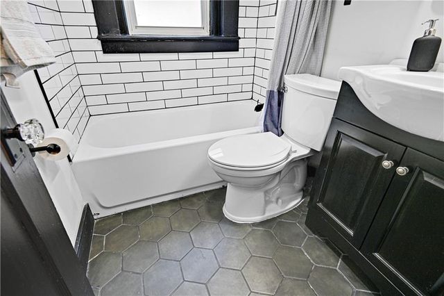 4311 Mercier Street 1N, Kansas City, MO 64111