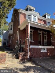 33 E 4TH ST, Pottstown, PA 19464