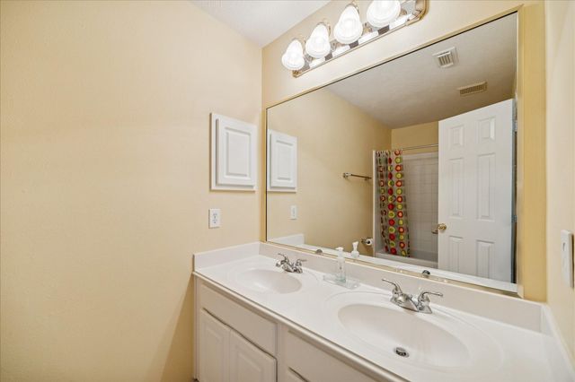 7311 Open Oak Way, Humble, TX 77346