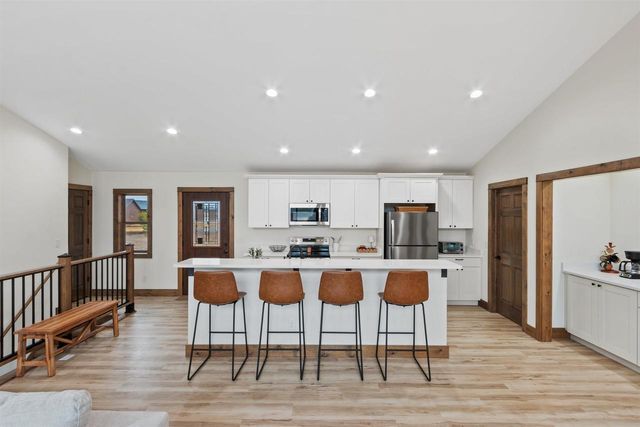 N8813 N Fly Rod Court, New Lisbon, WI 53950