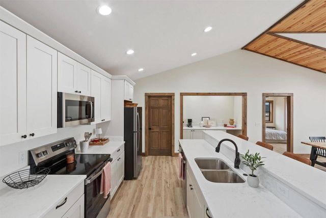 N8813 N Fly Rod Court, New Lisbon, WI 53950