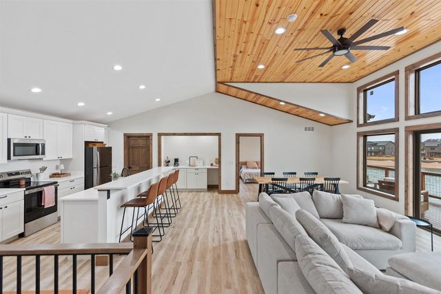 N8813 N Fly Rod Court, New Lisbon, WI 53950