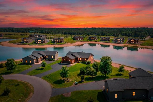 N8813 N Fly Rod Court, New Lisbon, WI 53950