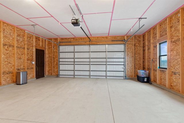 N8813 N Fly Rod Court, New Lisbon, WI 53950