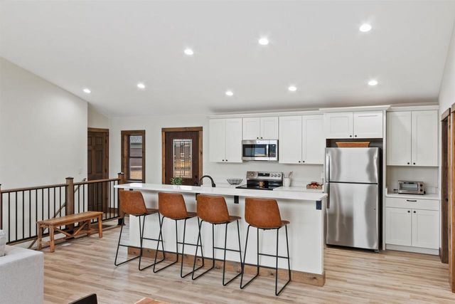 N8813 N Fly Rod Court, New Lisbon, WI 53950