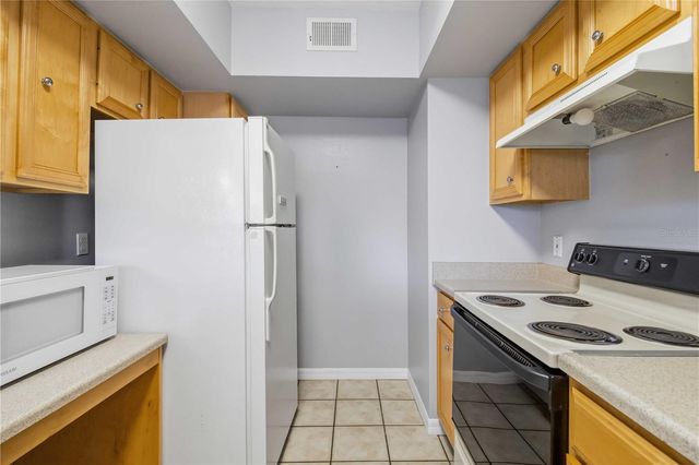 3005 CHIANTI COURT 101, Sarasota, FL 34237