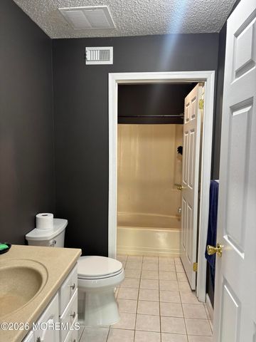 14-1 Providence Court, Freehold, NJ 07728