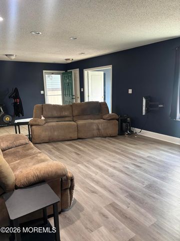 14-1 Providence Court, Freehold, NJ 07728