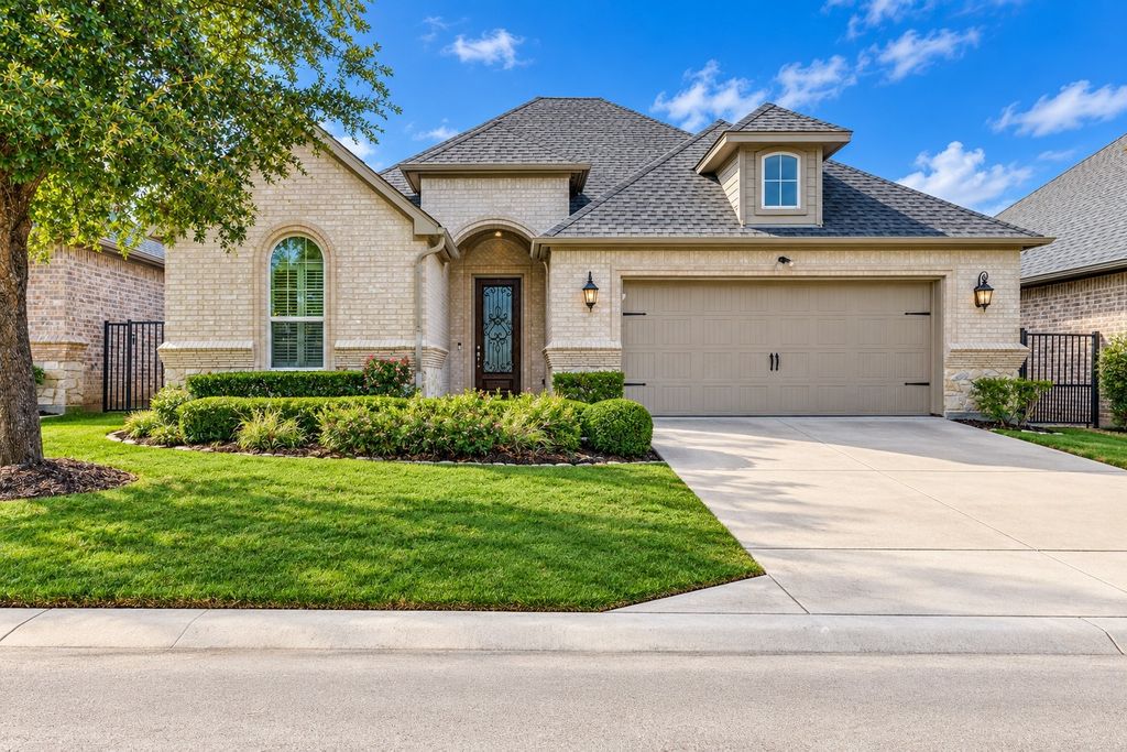 736 Fostery King Place, Keller, TX 76248 — exterior