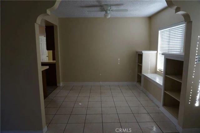 12526 Menlo Ave, Hawthorne, CA 90250