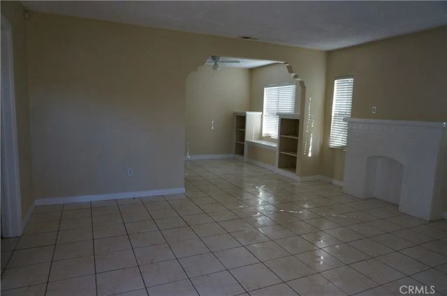 12526 Menlo Ave, Hawthorne, CA 90250