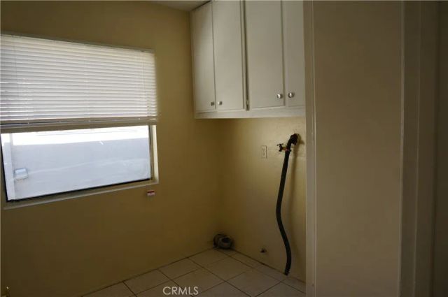 12526 Menlo Ave, Hawthorne, CA 90250