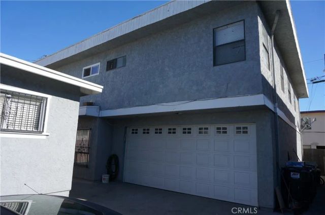 12526 Menlo Ave, Hawthorne, CA 90250