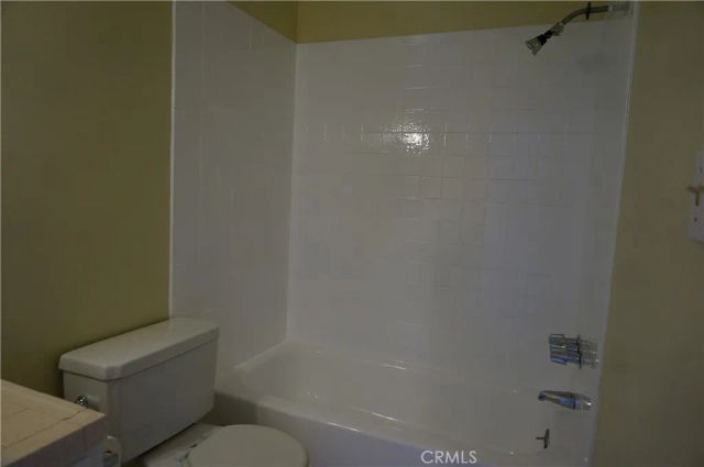 12526 Menlo Ave, Hawthorne, CA 90250