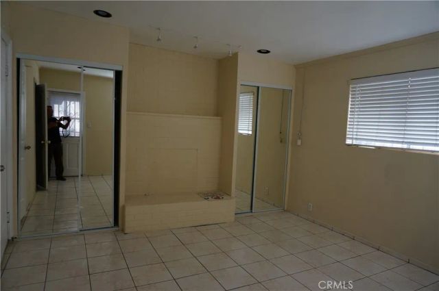 12526 Menlo Ave, Hawthorne, CA 90250