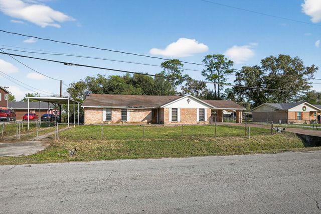 16119 Pine Street, Channelview, TX 77530