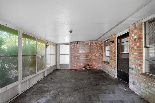 16119 Pine Street, Channelview, TX 77530