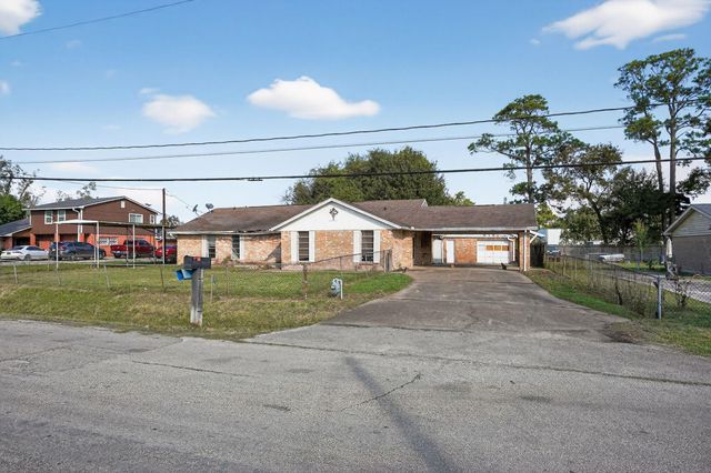 16119 Pine Street, Channelview, TX 77530