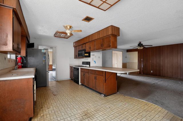 16119 Pine Street, Channelview, TX 77530