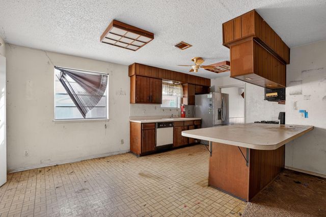 16119 Pine Street, Channelview, TX 77530