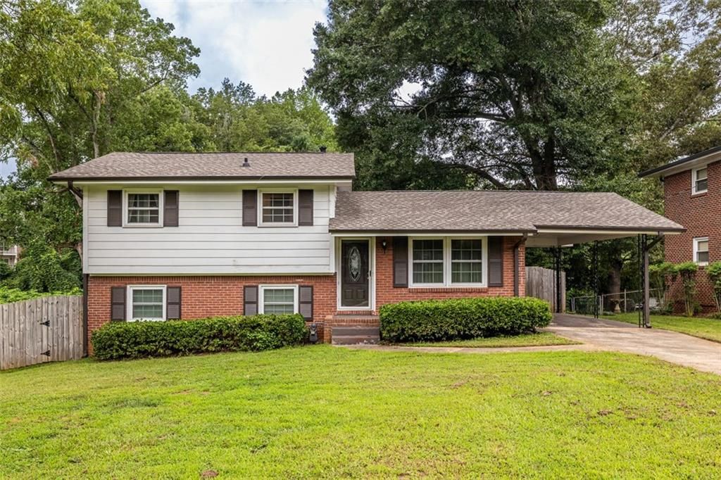 2439 PARKLAND Drive, Decatur, GA 30032