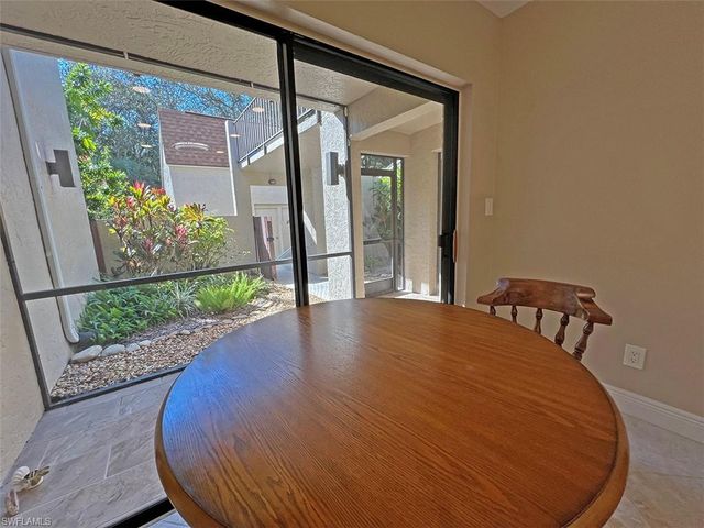 15400 Cedarwood LN # 102, Naples, FL 34110